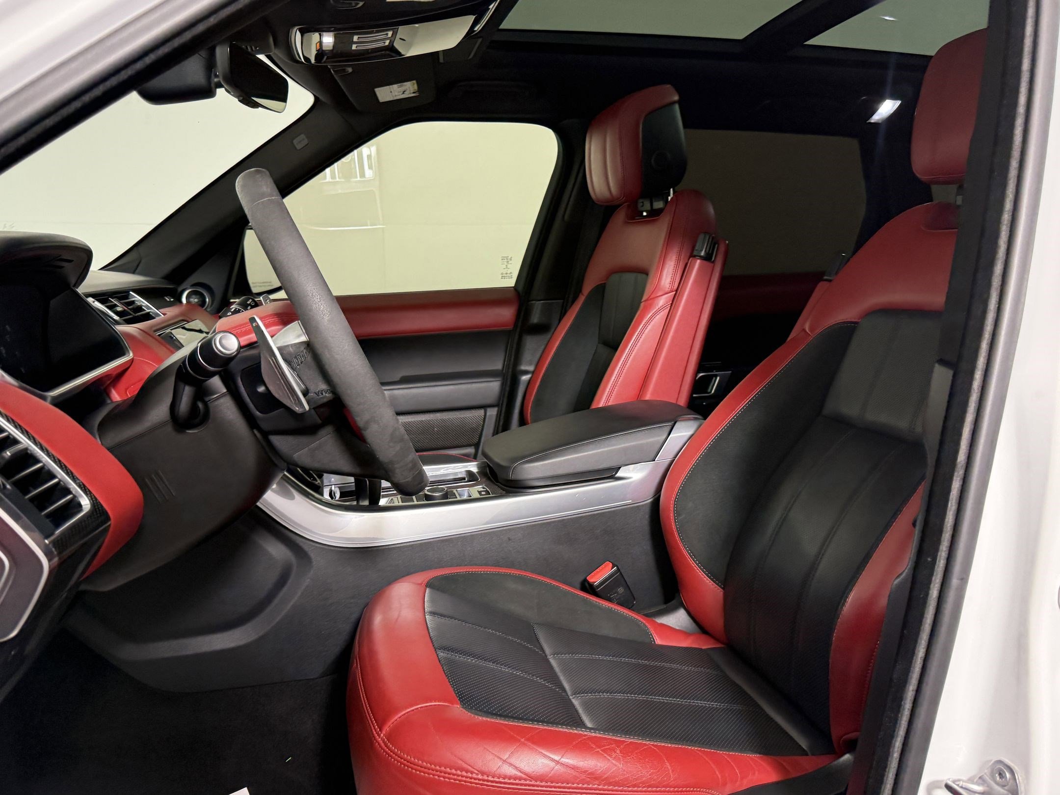 2022 Land Rover Range Rover Sport HST photo 4