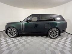 2026 Land Rover Range Rover SE SUV