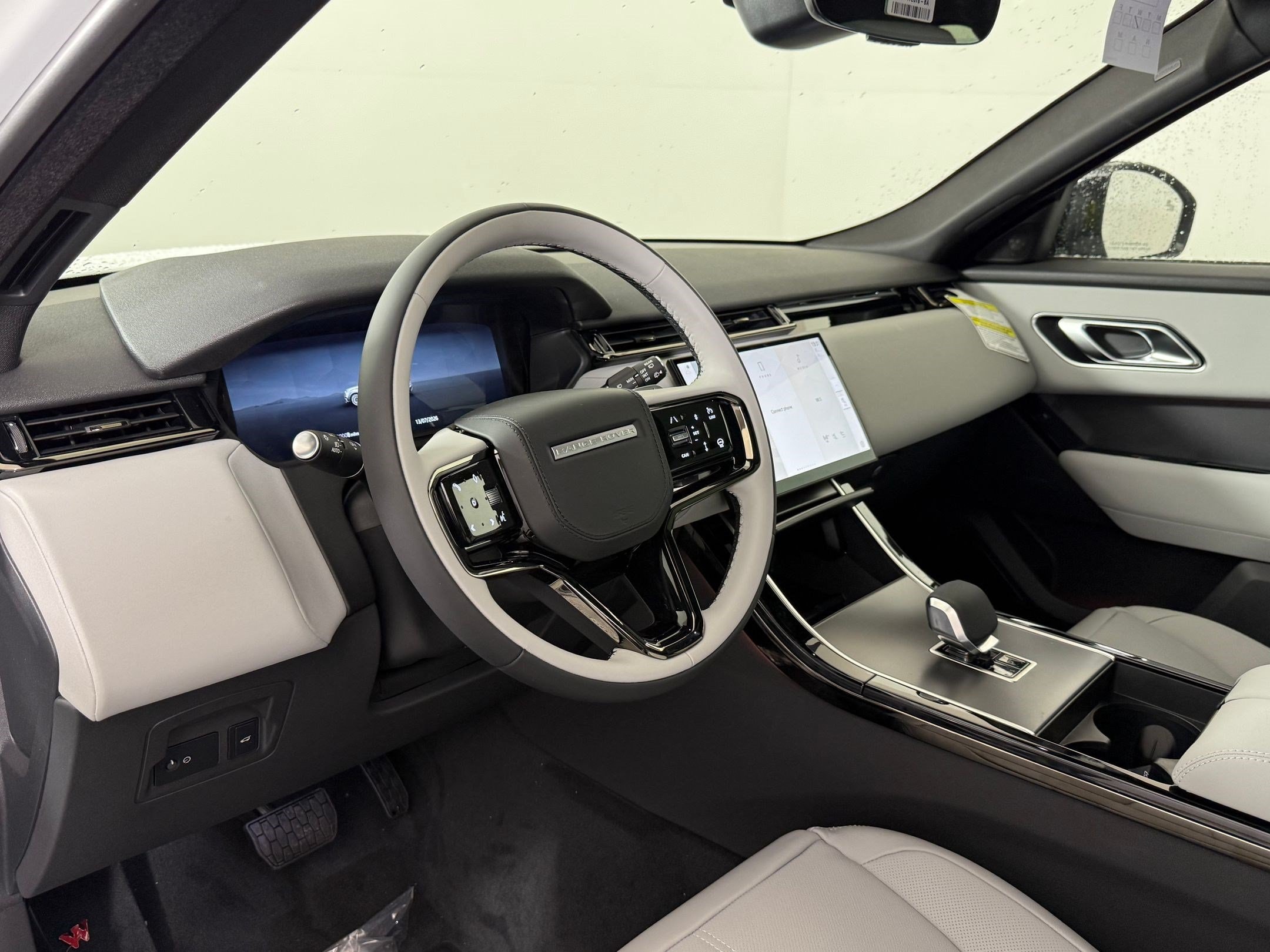Range Rover Velar S SUV
