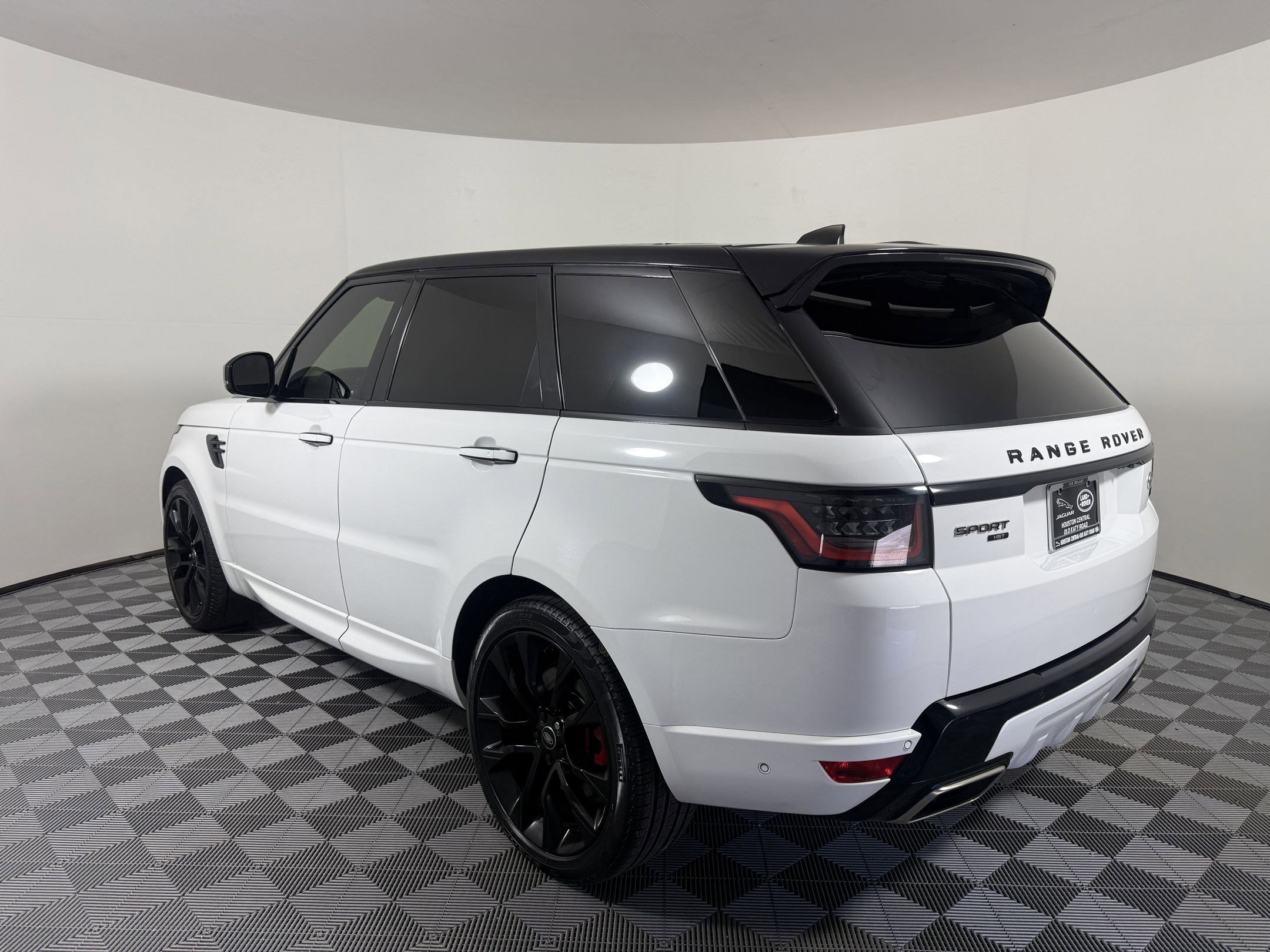 2022 Land Rover Range Rover Sport HST photo 3