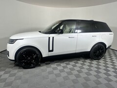 2025 Land Rover Range Rover SE 550PS SUV