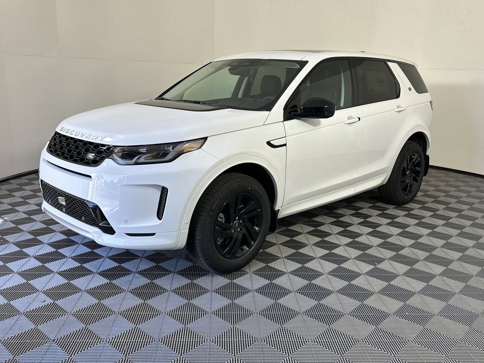 2025 Land Rover Discovery Sport S