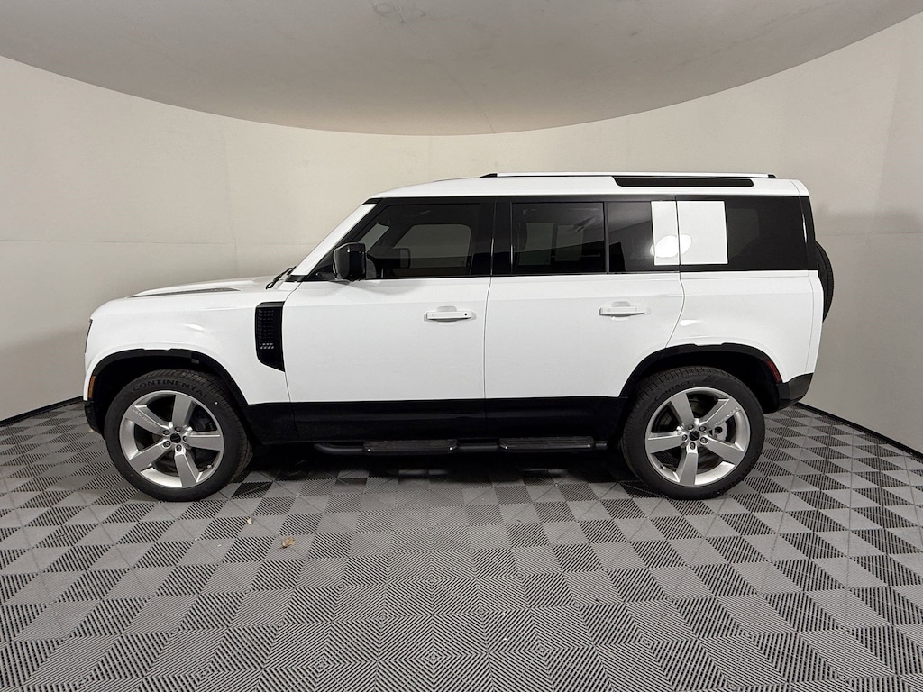 New 2026 Land Rover Defender 110 X-Dynamic SE SUV