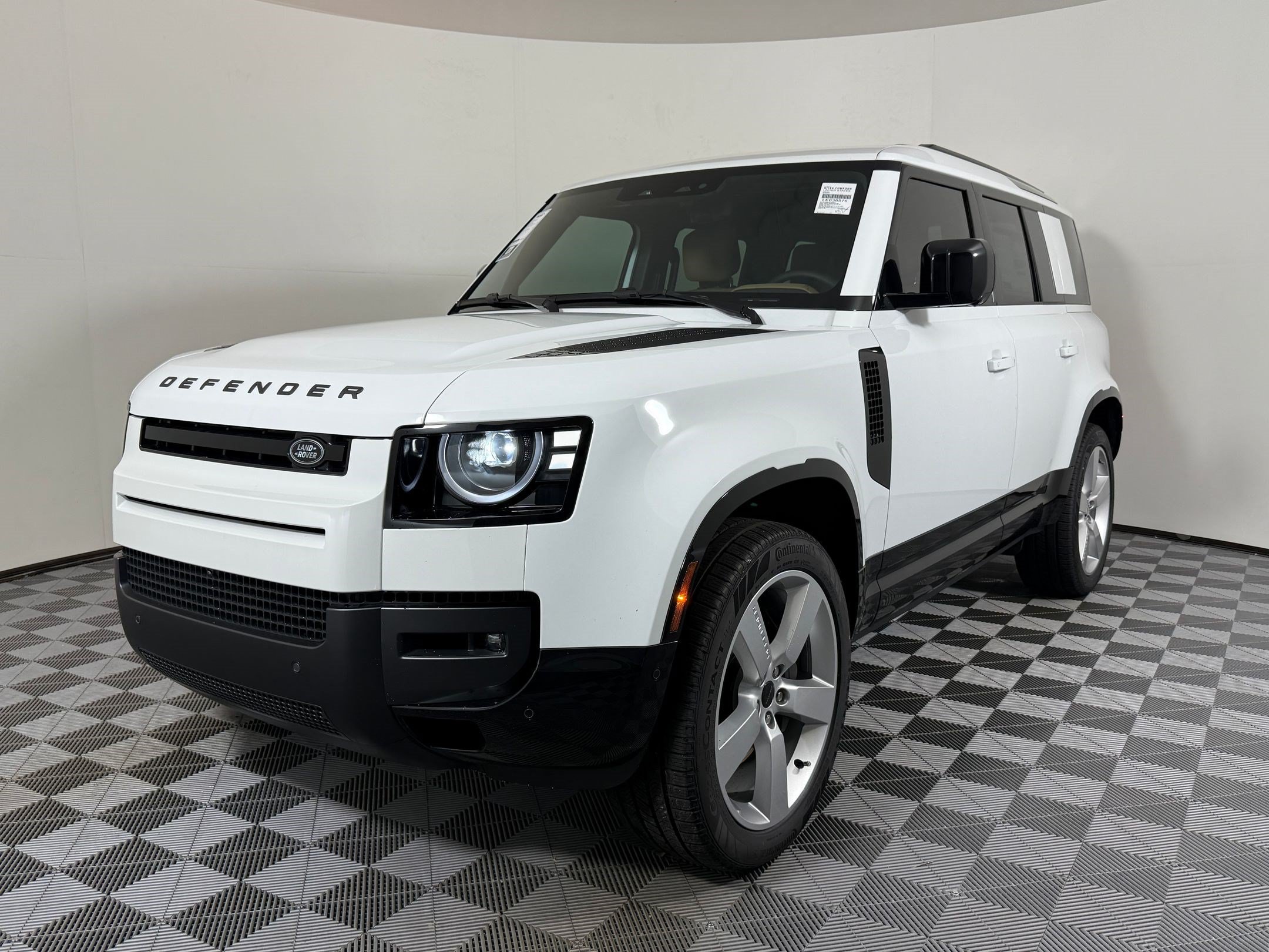  Land Rover Defender 110