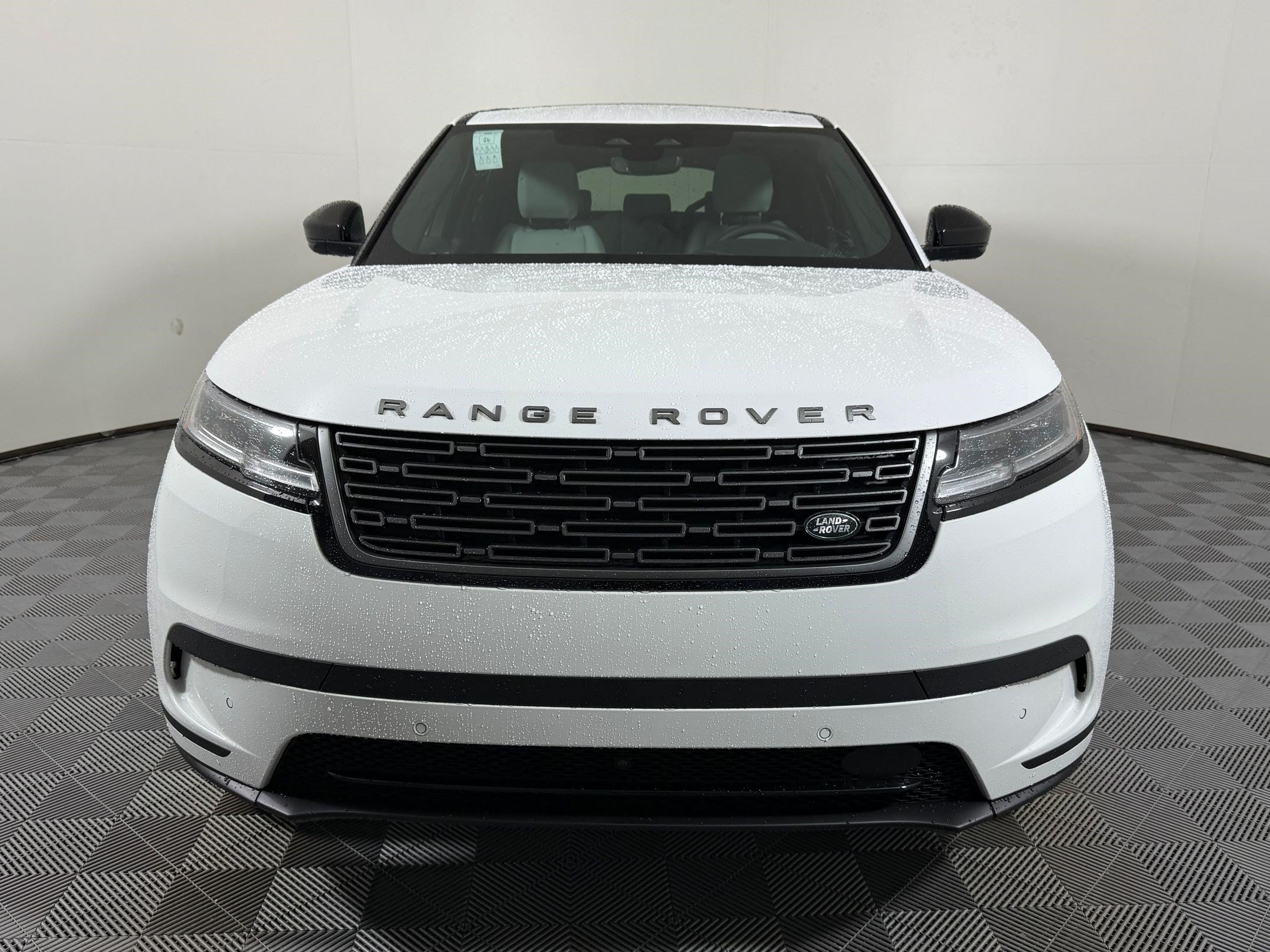 Range Rover Velar S SUV