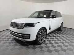2026 Land Rover Range Rover SE SUV