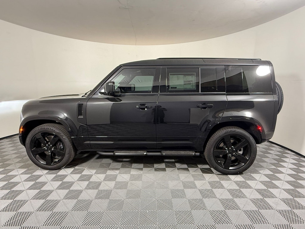 New 2026 Land Rover Defender 110 X-Dynamic SE SUV