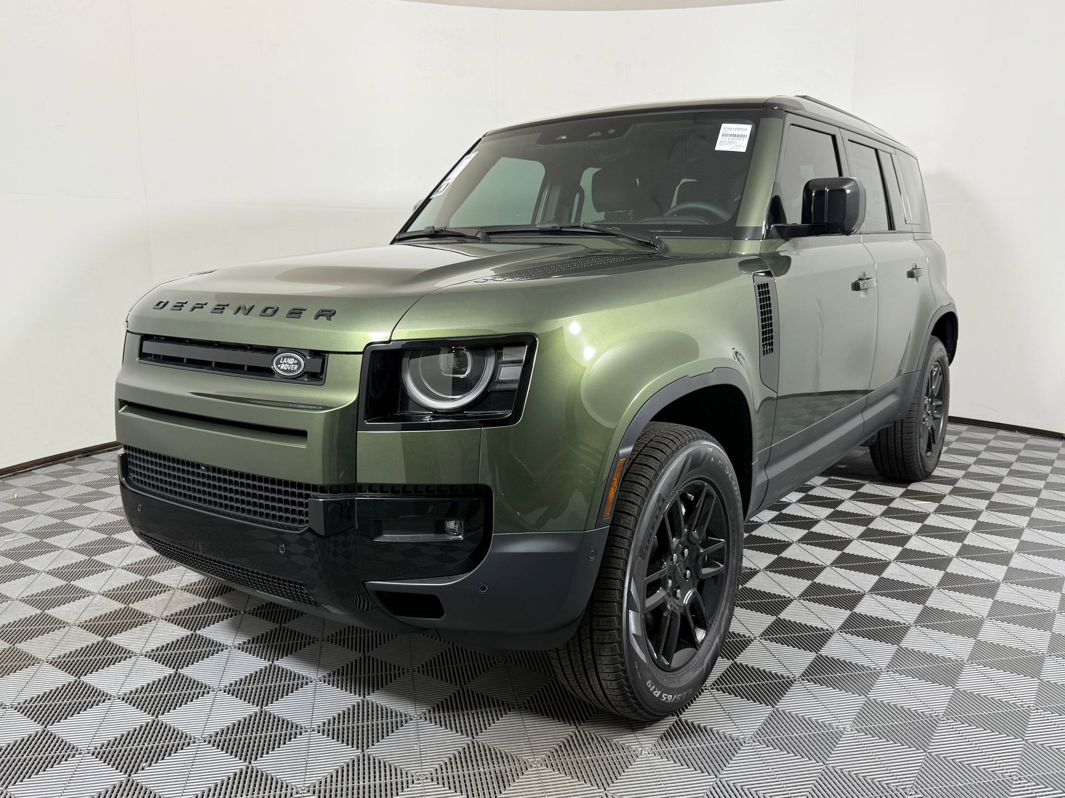 2026 Land Rover Defender 110 S P300's photo