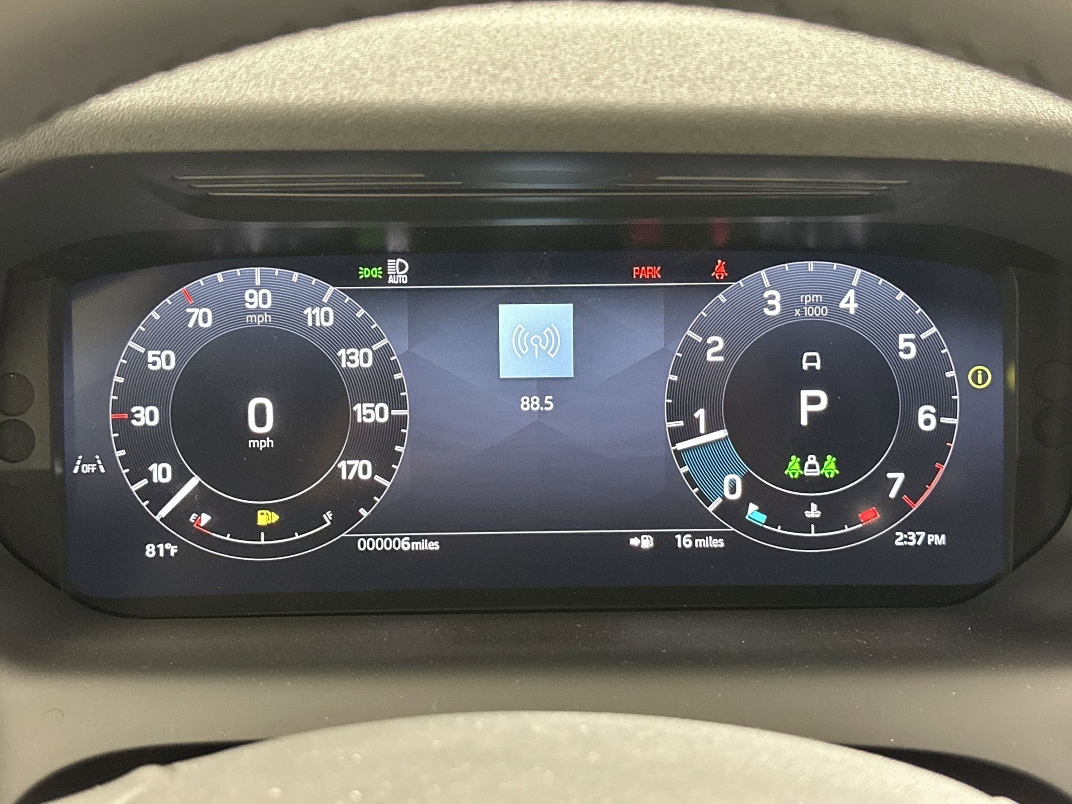2025 Land Rover Discovery Sport S - Photo 17