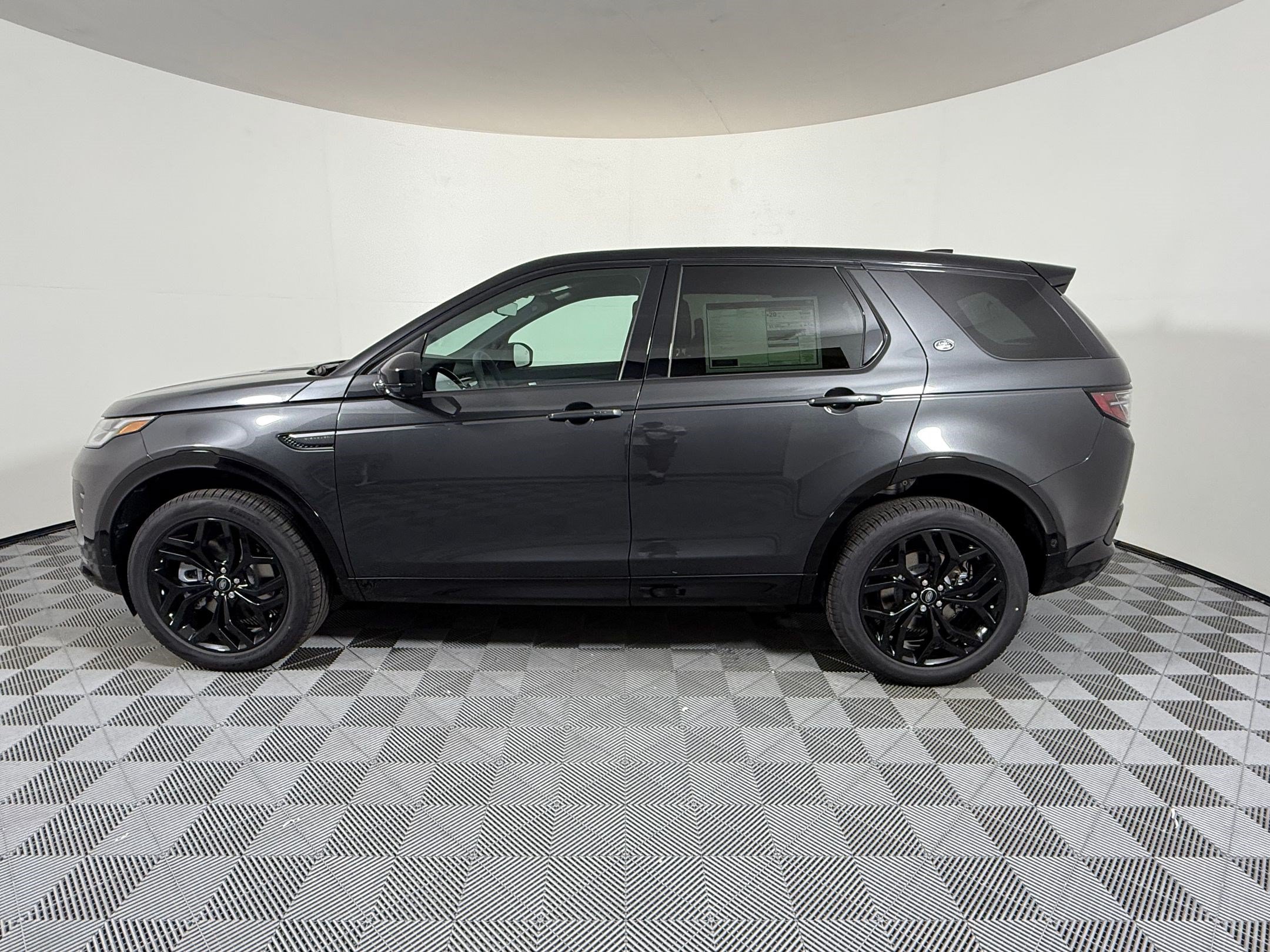 2026 Land Rover Discovery Sport Discovery Sport Landmark SUV