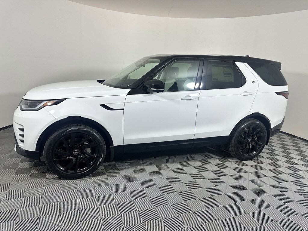 New 2025 Land Rover Discovery Dynamic SE SUV