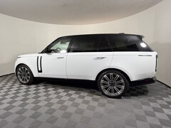 2026 Land Rover Range Rover SE SUV