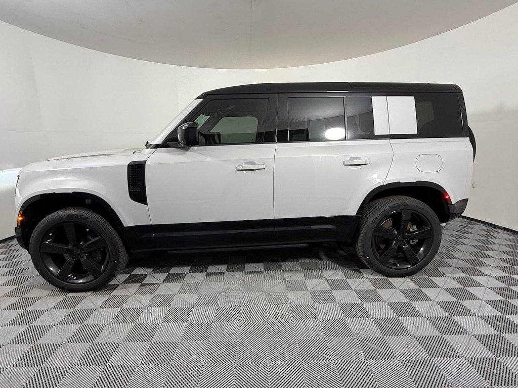 New 2026 Land Rover Defender 110 X-Dynamic SE 500PS SUV