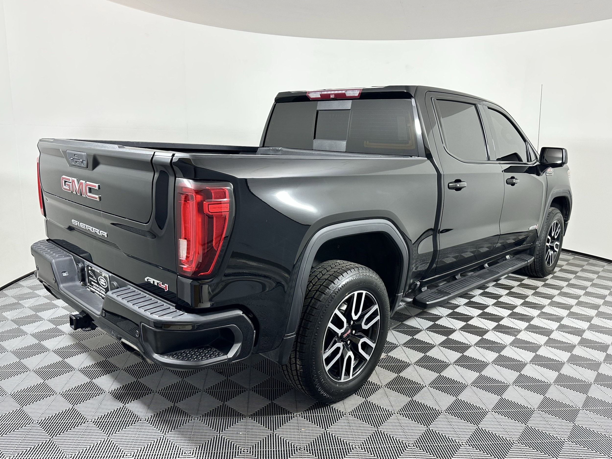 Used 2019 GMC Sierra 1500 AT4 with VIN 3GTP9EEL2KG201272 for sale in Houston, TX