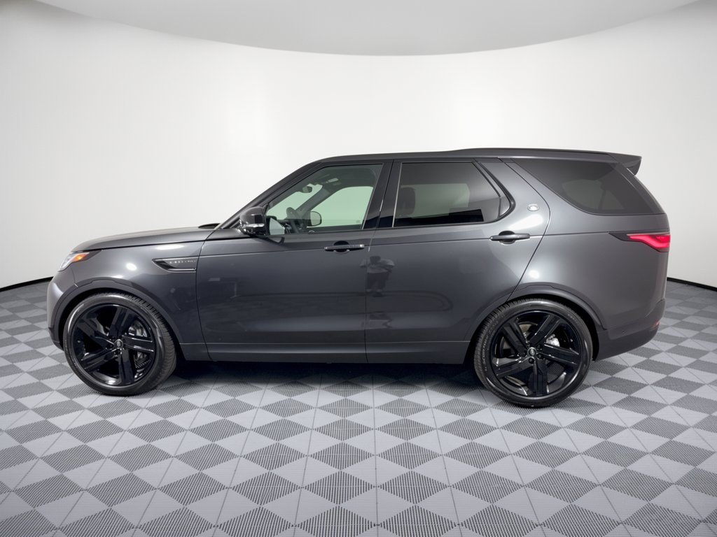 2026 Land Rover Discovery S SUV