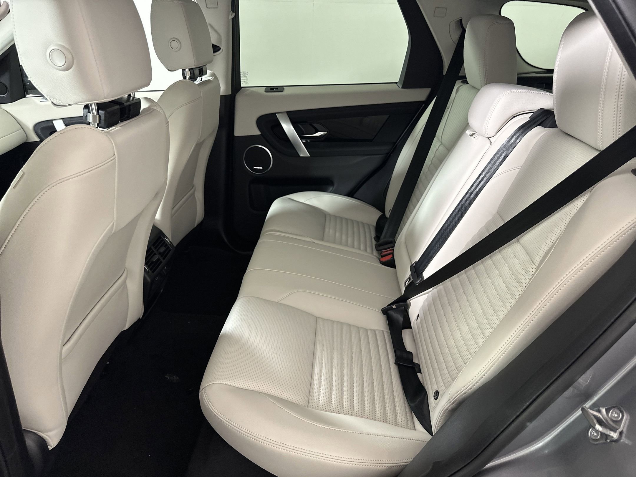 2025 Land Rover Discovery Sport S - Photo 11