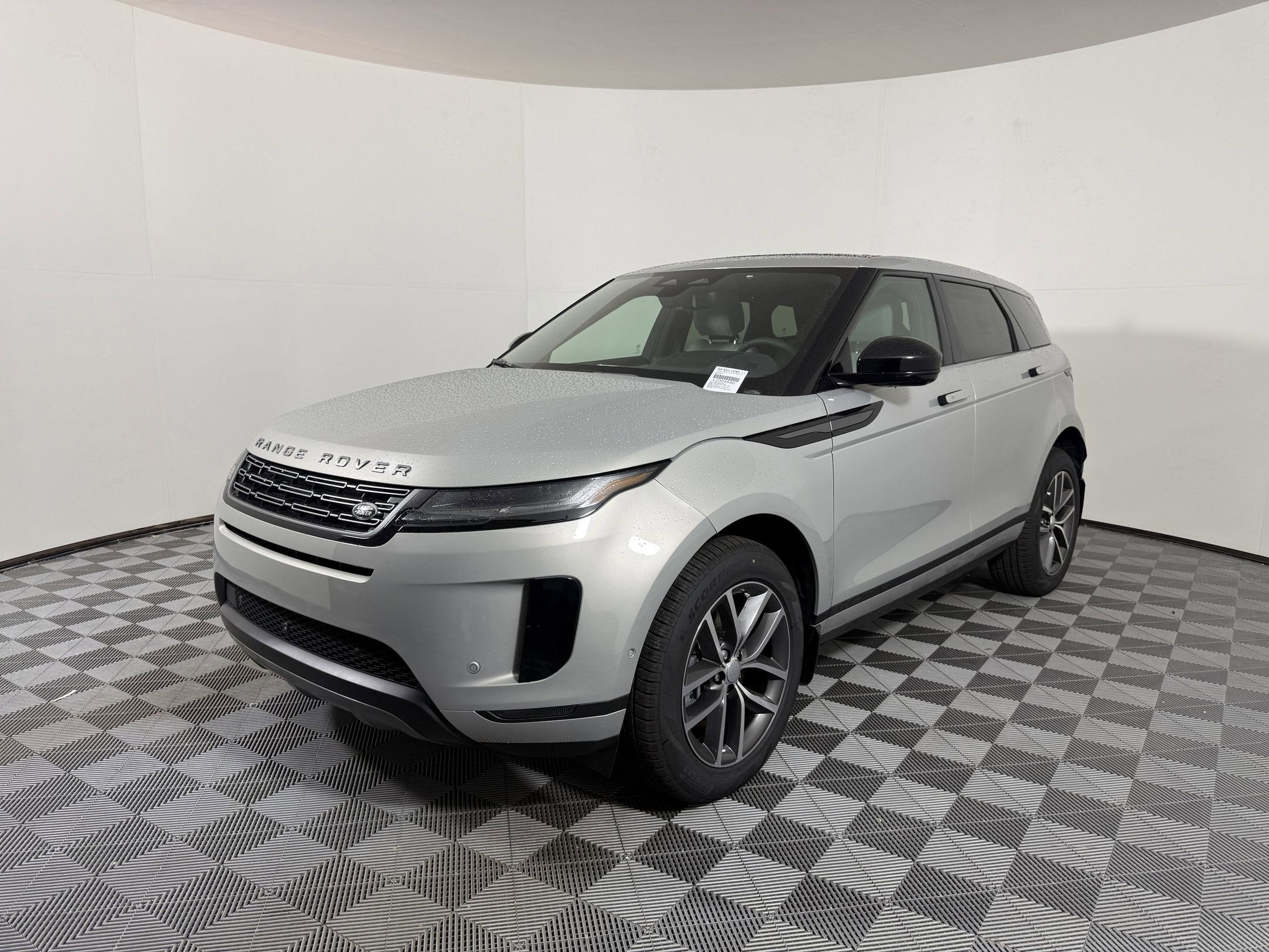 2026 Land Rover Range Rover Evoque