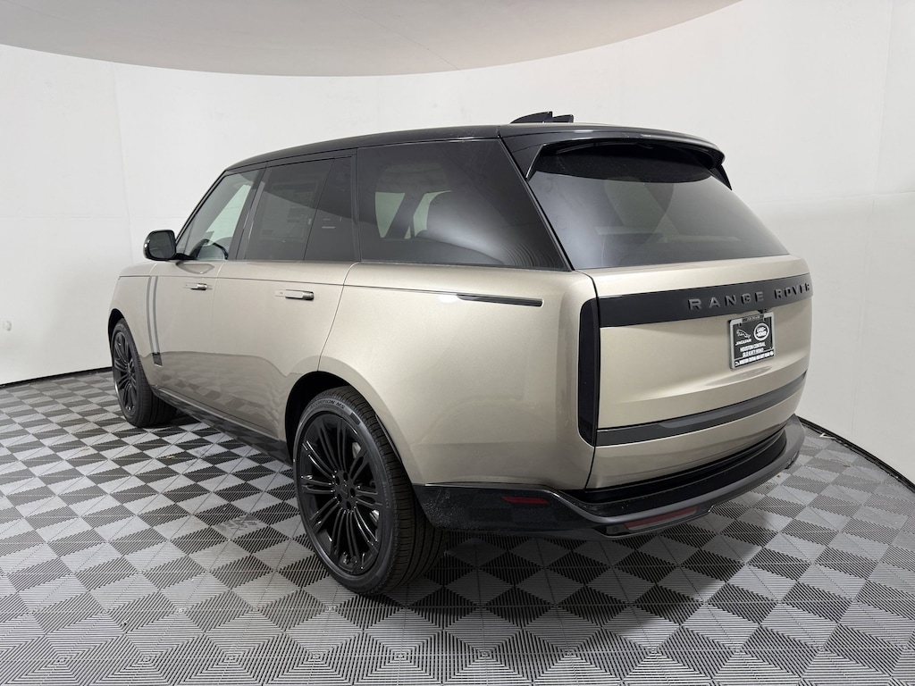 New 2026 Land Rover Range Rover SE SUV