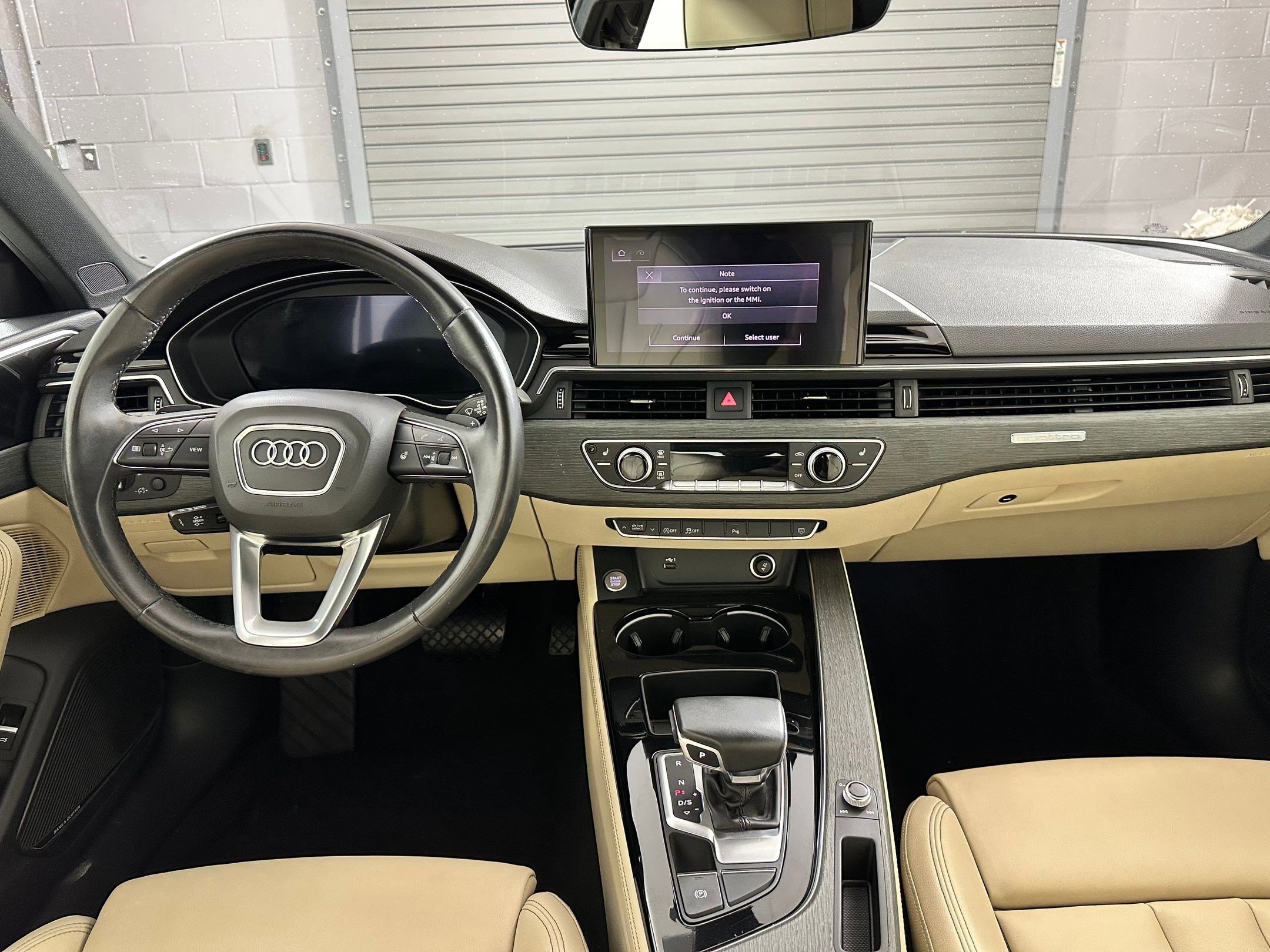 2023 Audi A4 S line Quattro Premium Plus photo 4