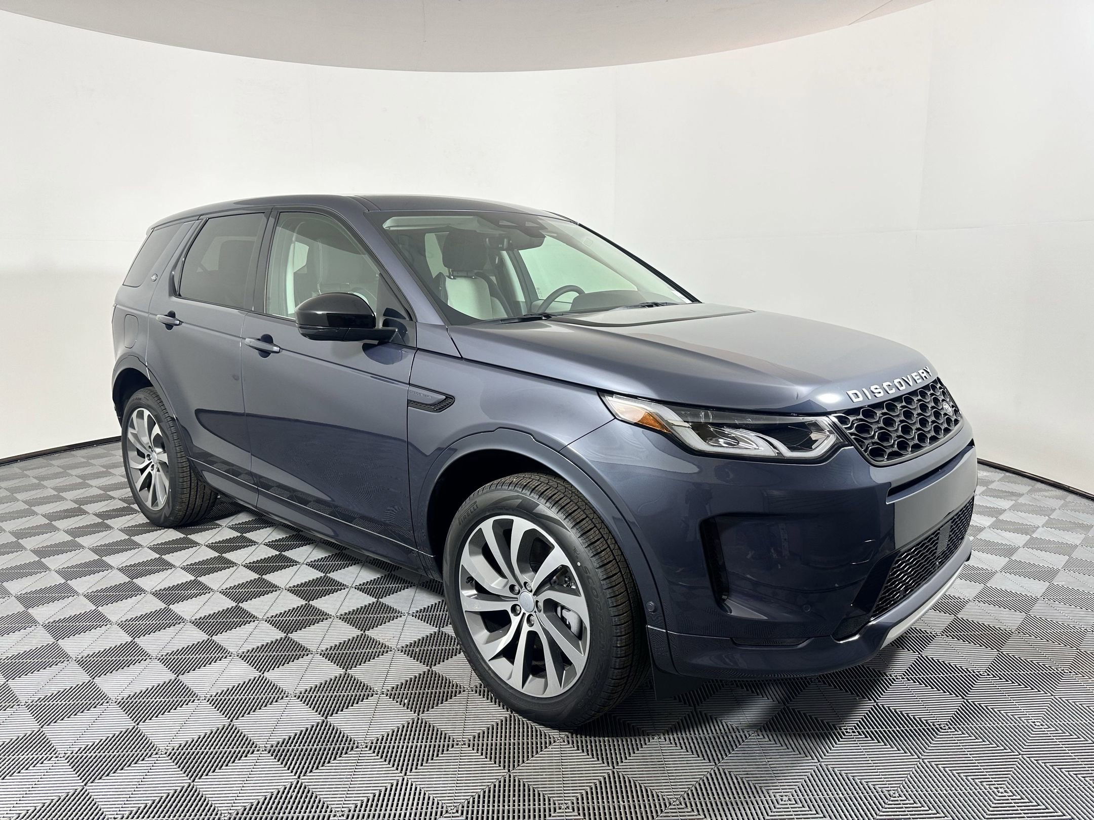 2025 Land Rover Discovery Sport S - Photo 7