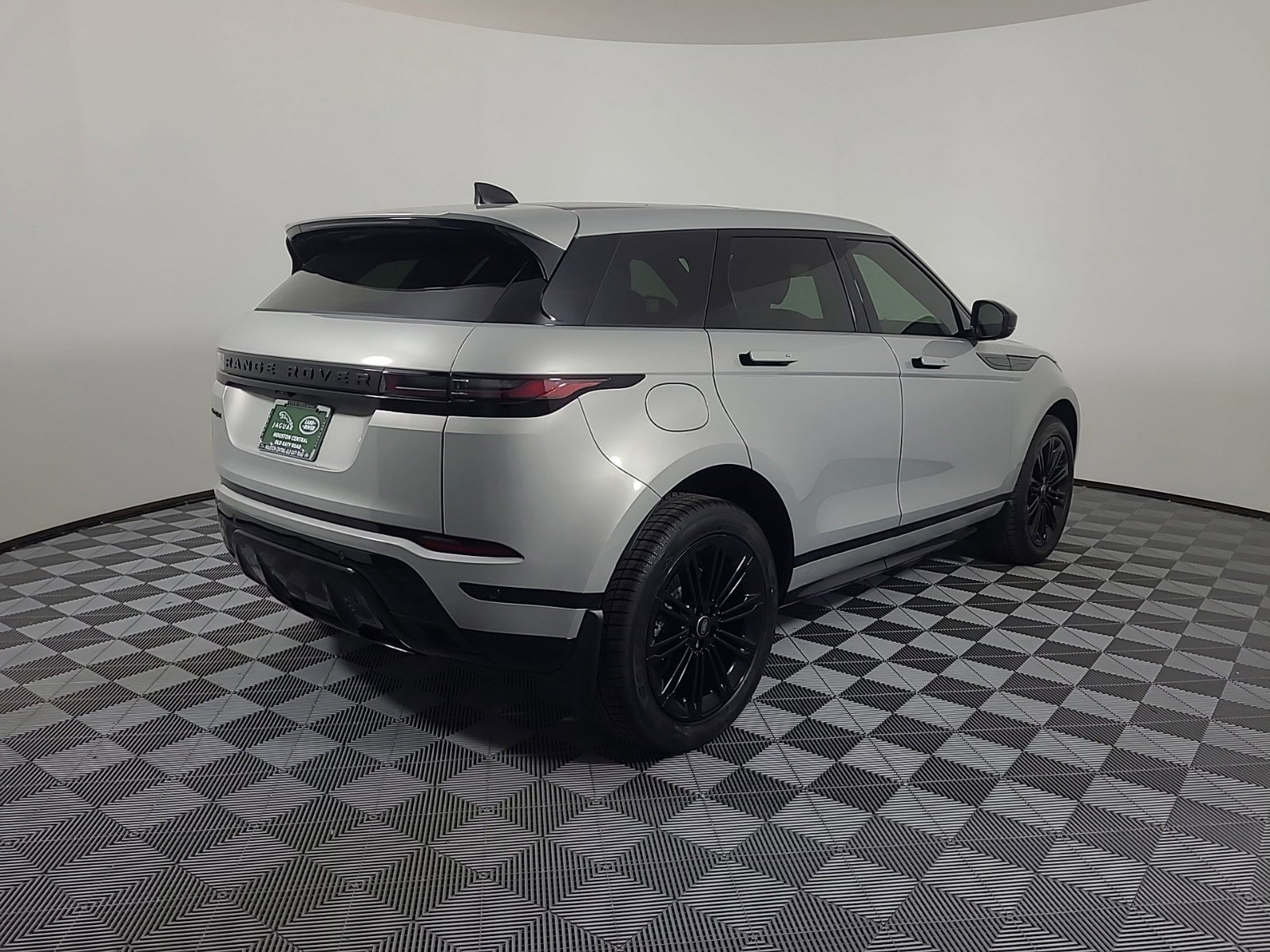 Used 2024 Land Rover Range Rover Evoque Dynamic SE with VIN SALZL2FX1RH234380 for sale in Houston, TX