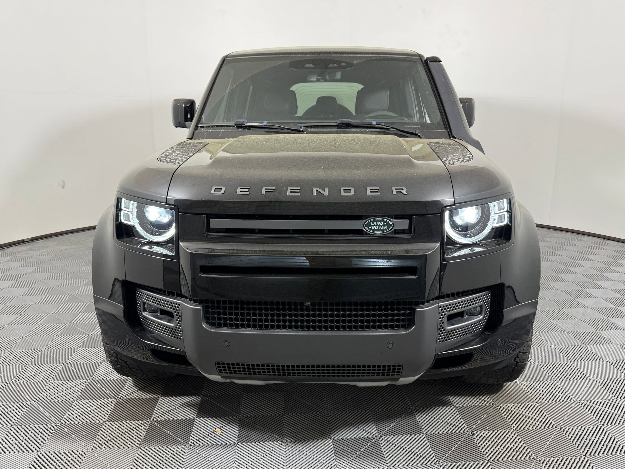 2022 Land Rover Defender V8 - Photo 6