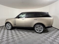 2026 Land Rover Range Rover SE SUV