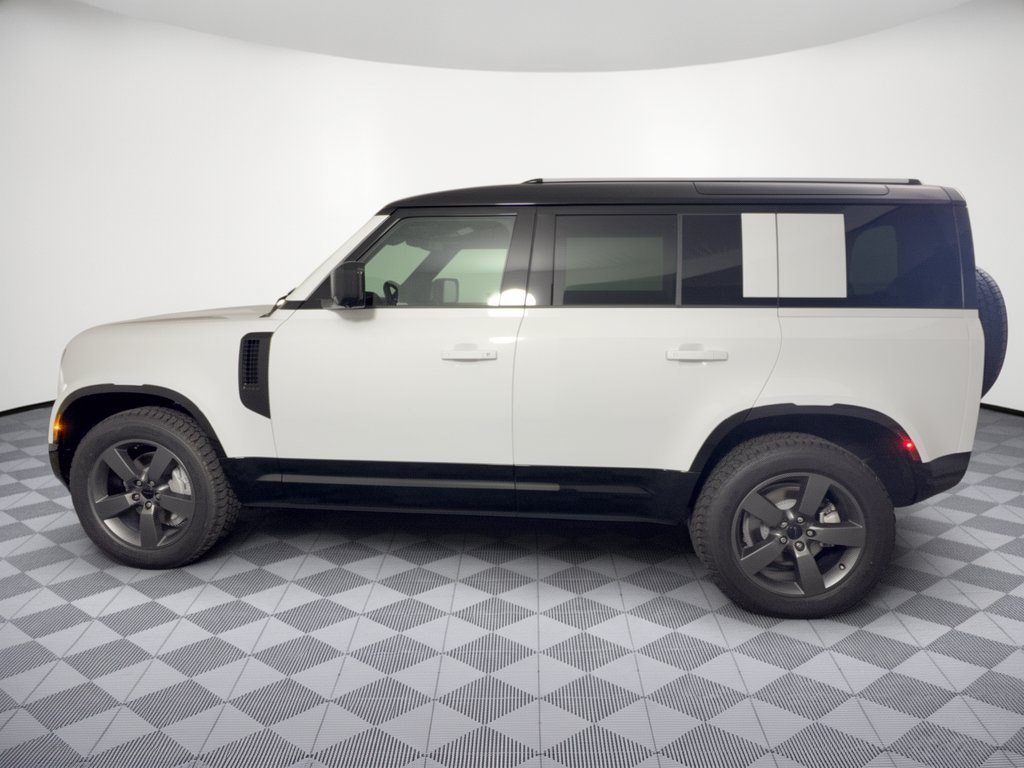 2026 Land Rover Defender 110 X-Dynamic SE SUV