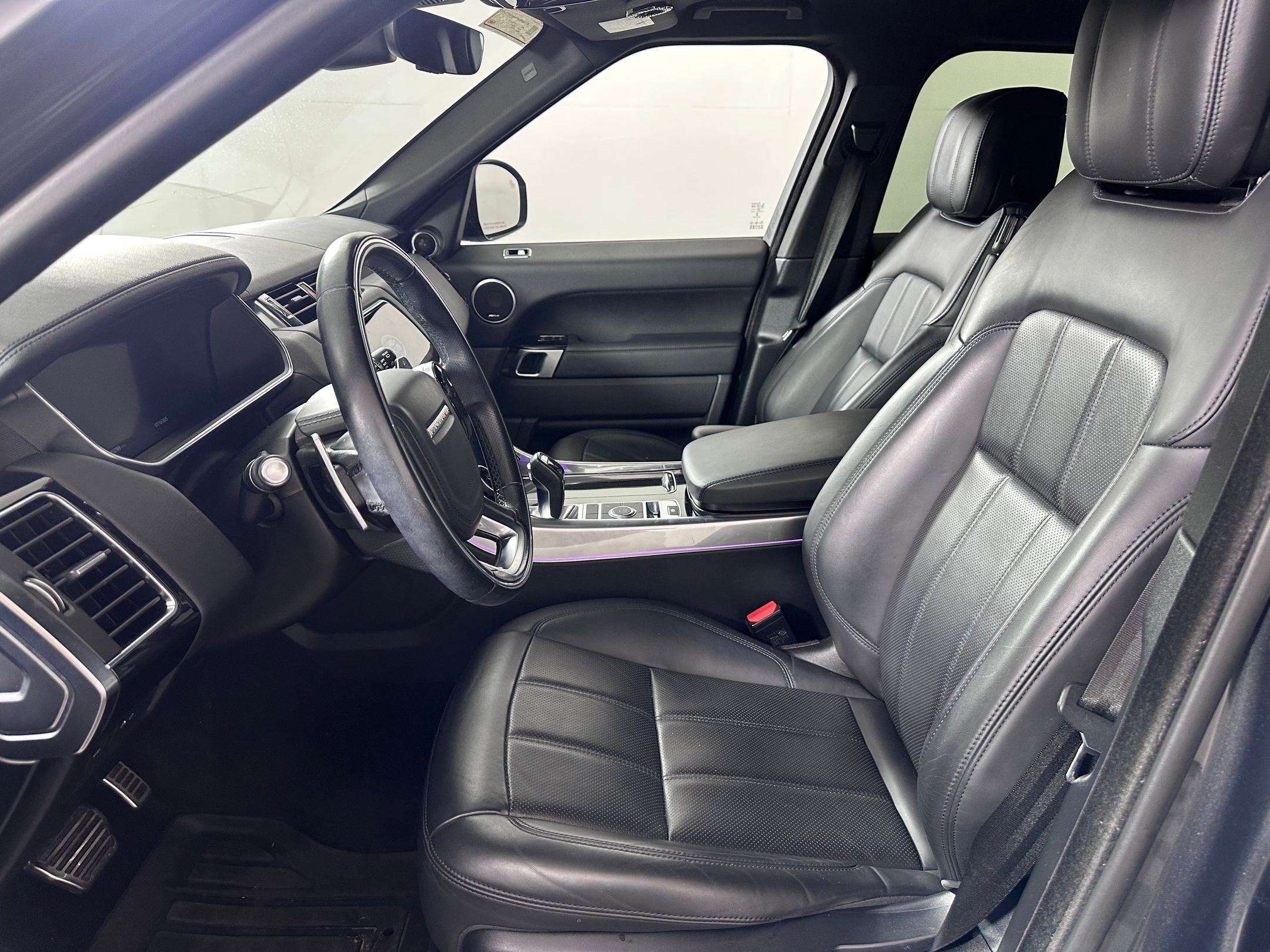 2021 Land Rover Range Rover Sport HSE Silver Edition photo 4