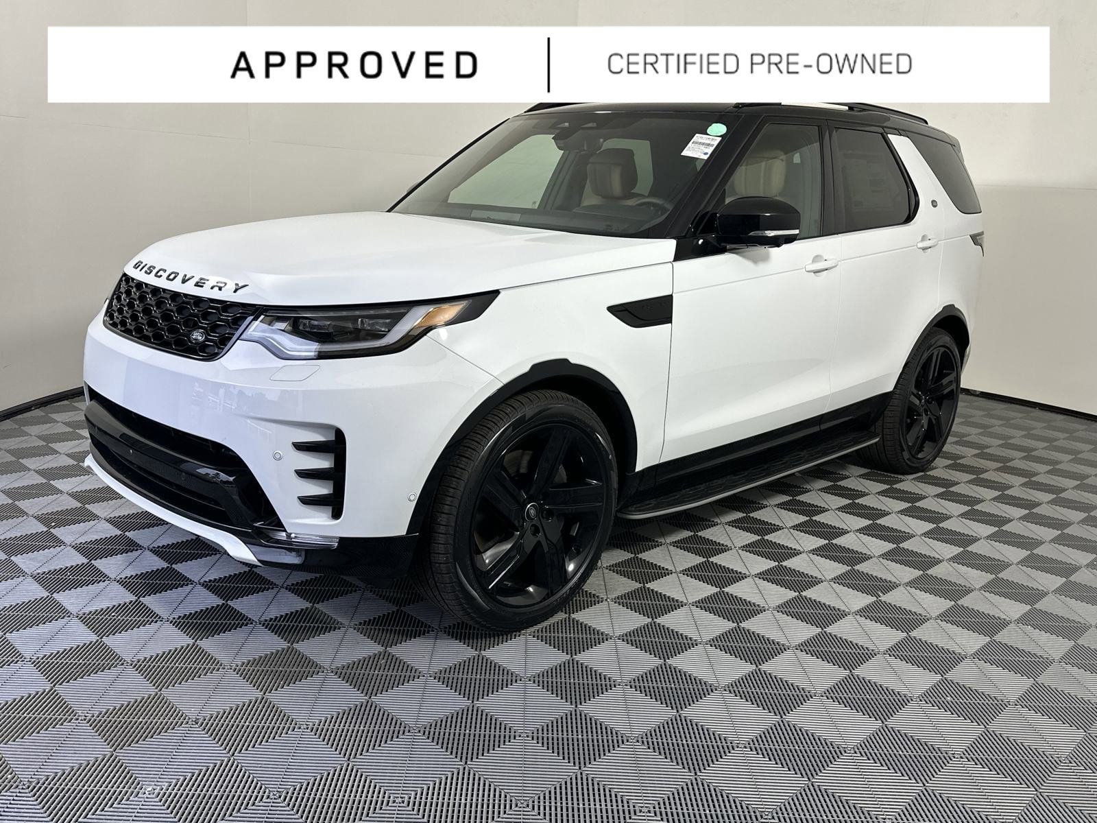 2025 Land Rover Discovery P360 Dynamic SE's photo