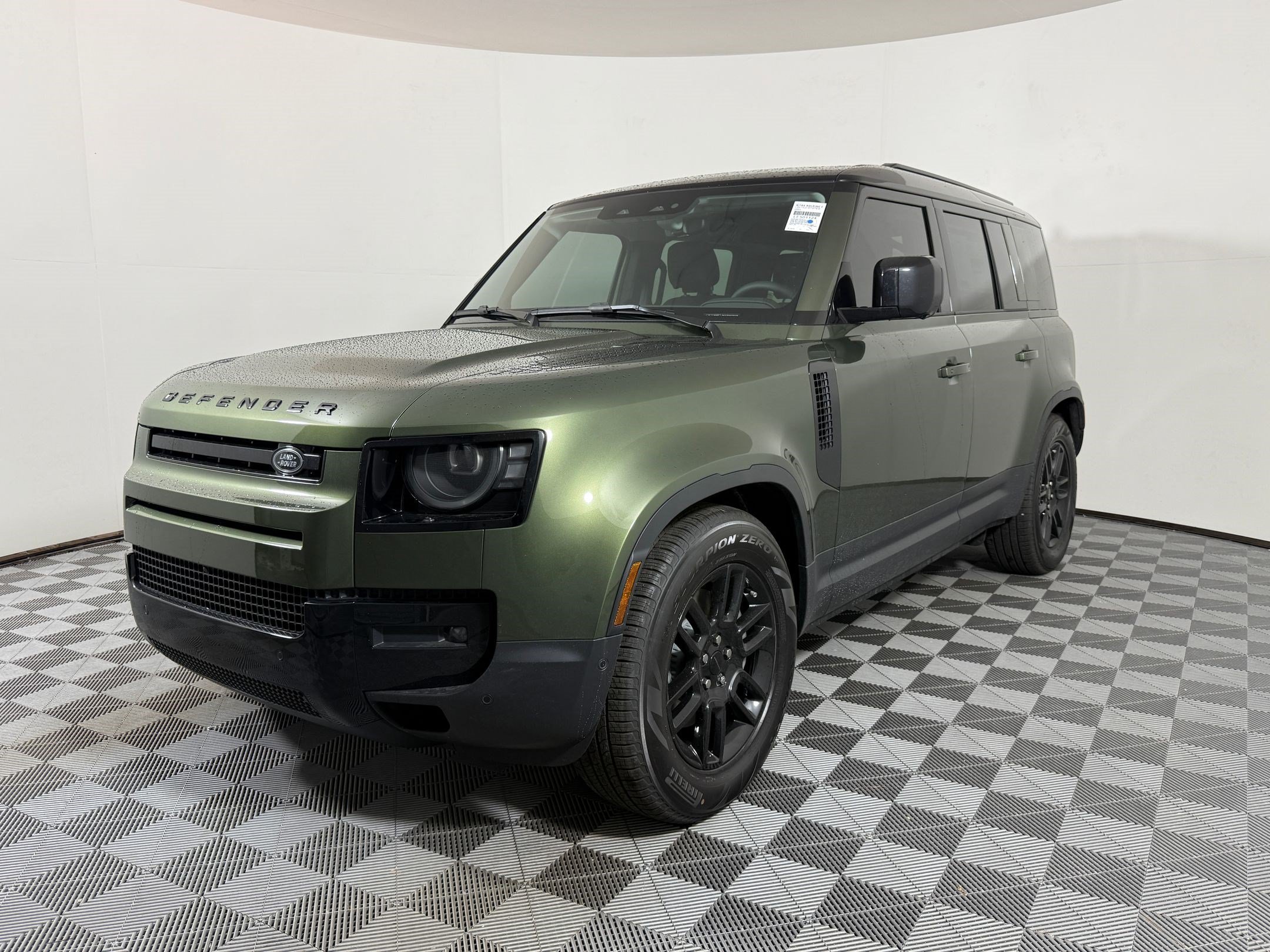  Land Rover Defender 110