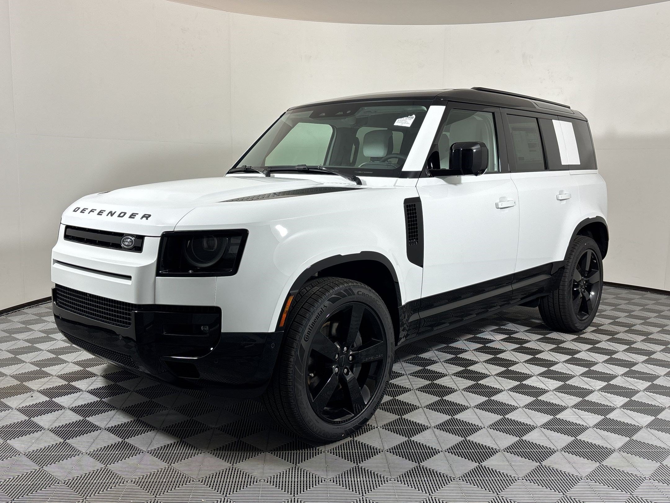  Land Rover Defender 110