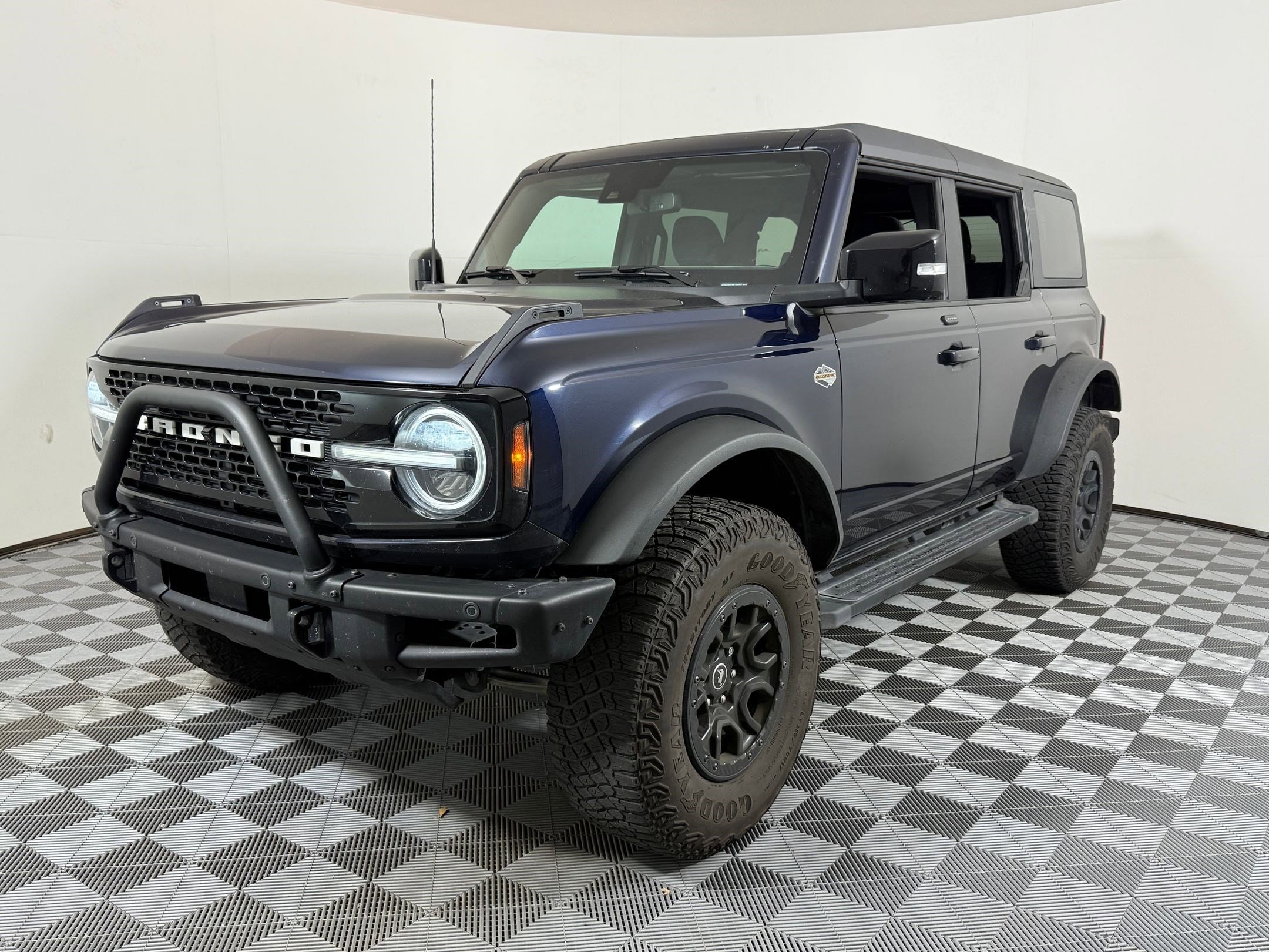 2021 Ford Bronco Wildtrak 4x4's photo