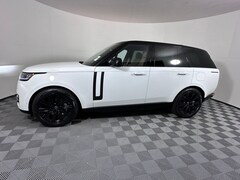 2025 Land Rover Range Rover SE 550PS SUV