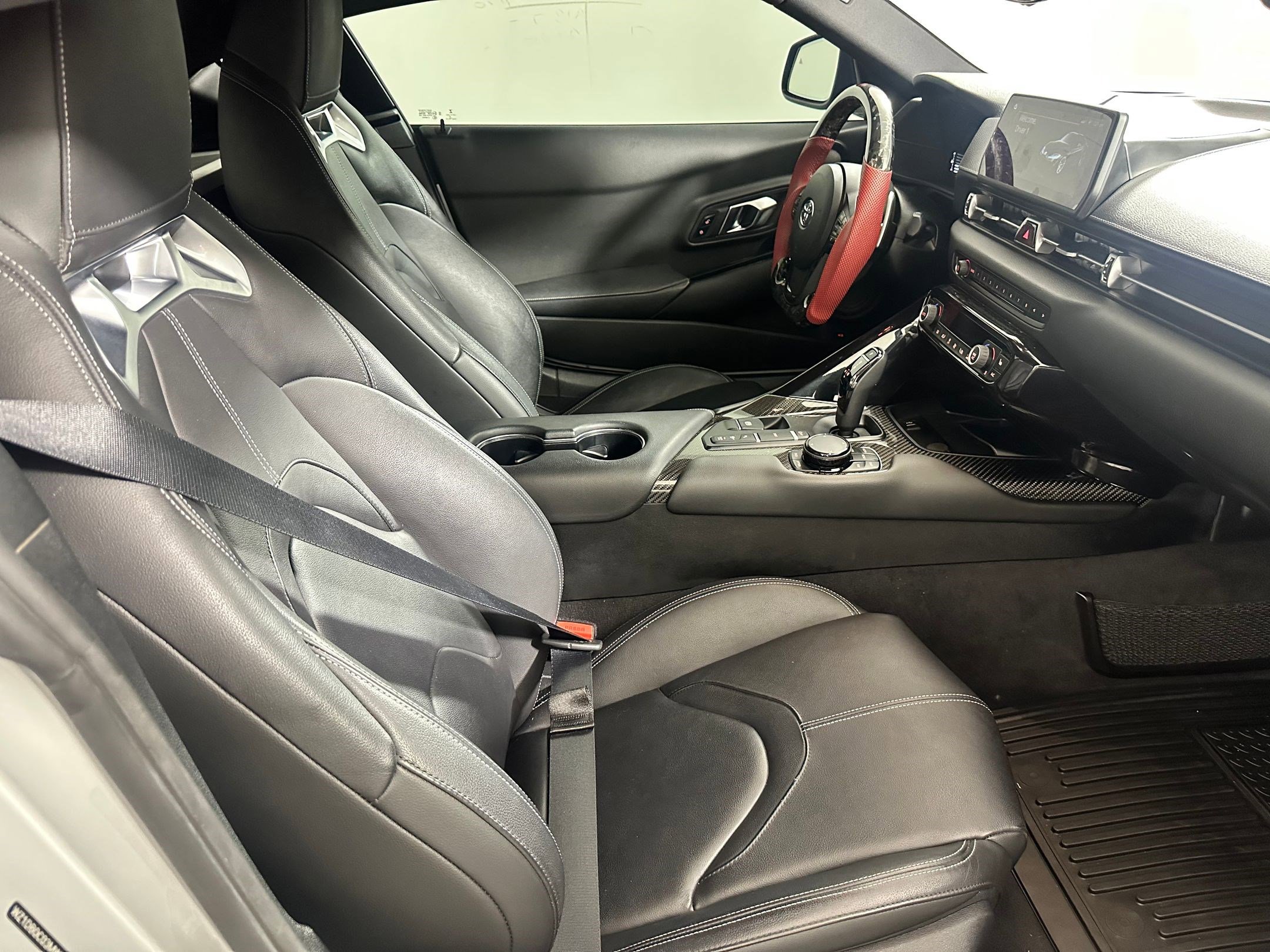 2021 Toyota Supra 3.0 Premium photo 2