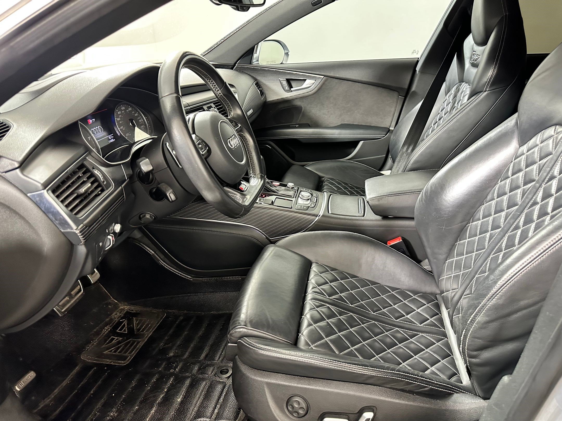 2017 Audi S7 Prestige photo 3