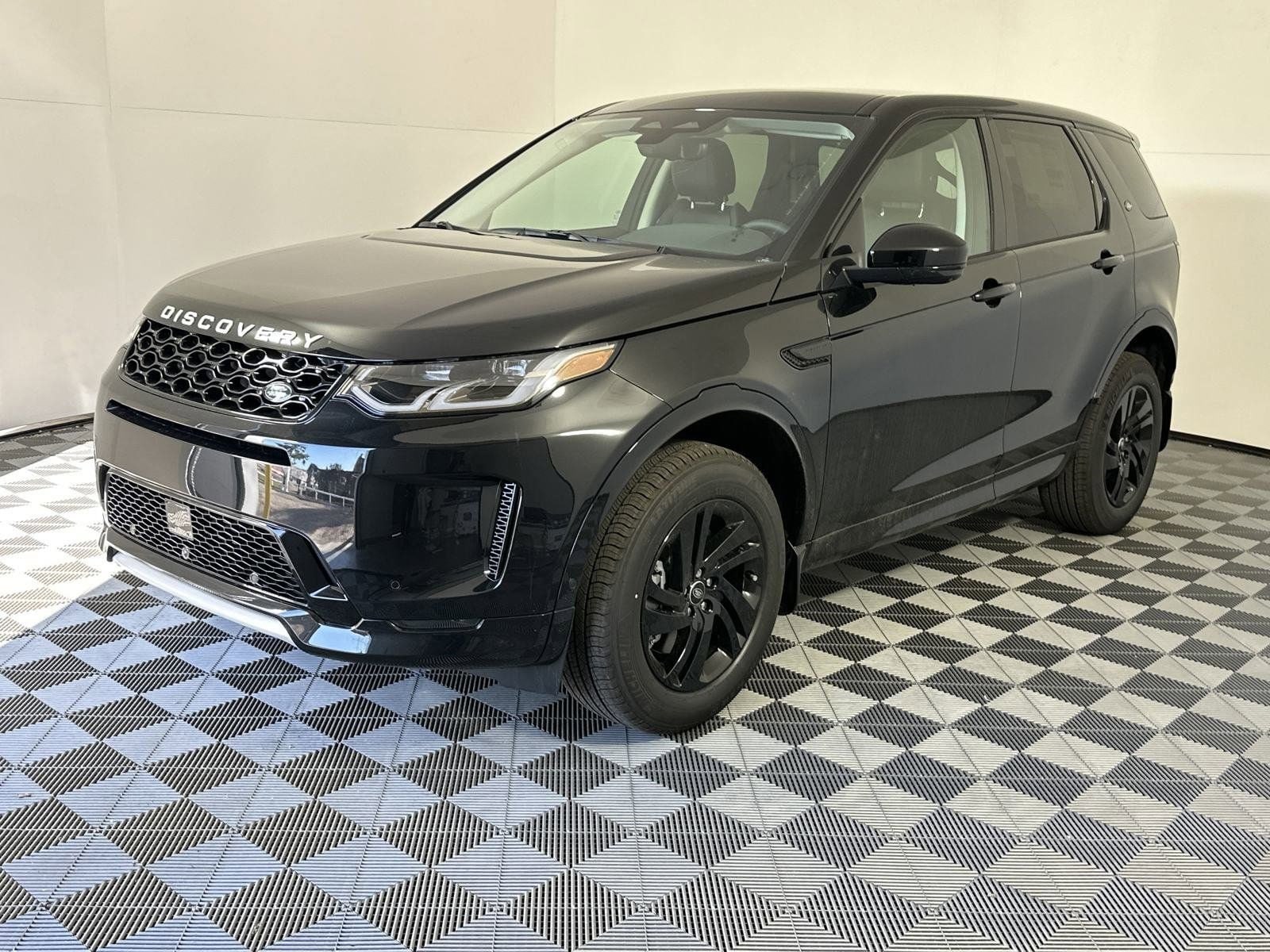 2025 Land Rover Discovery Sport S
