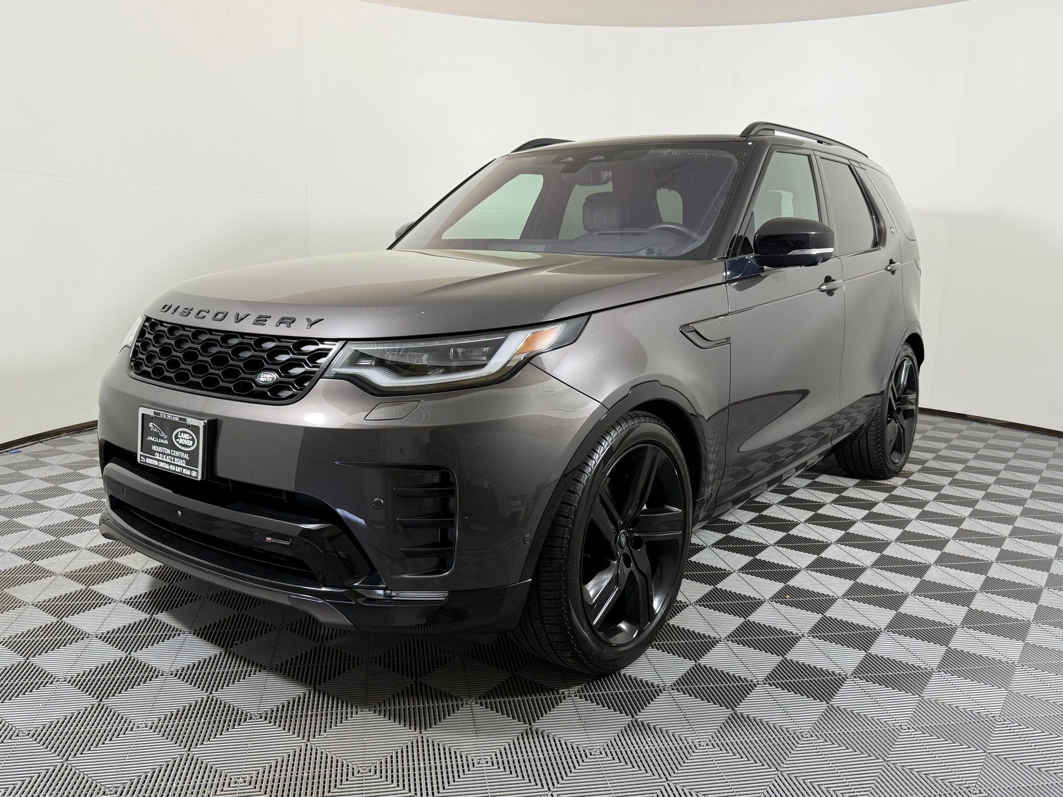 2023 Land Rover Discovery S R Dynamic