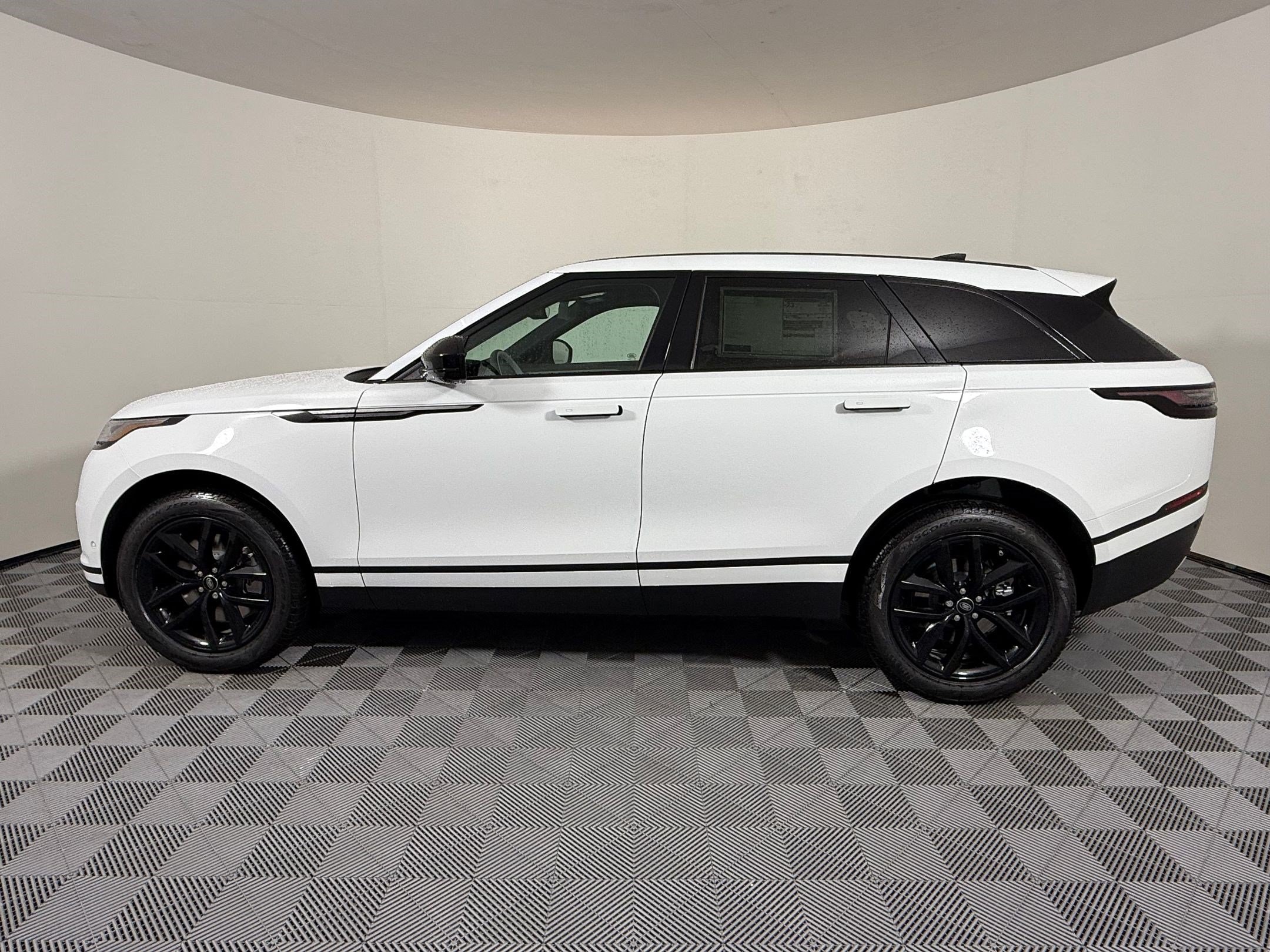 Range Rover Velar S SUV