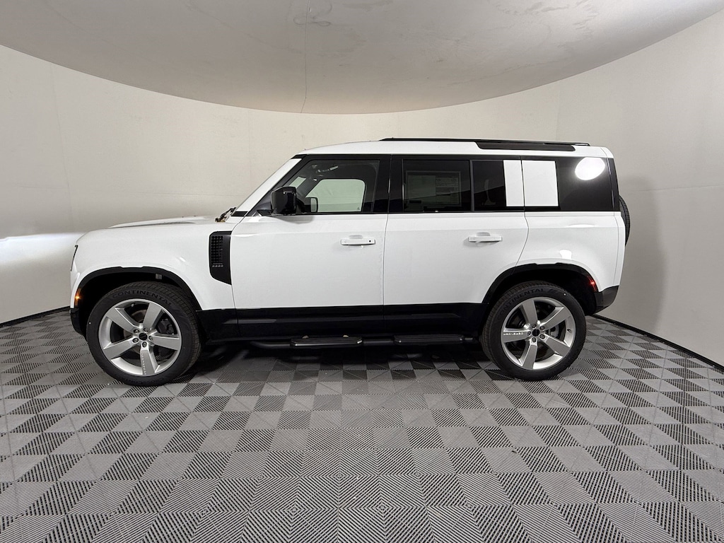 New 2026 Land Rover Defender 110 X-Dynamic SE SUV