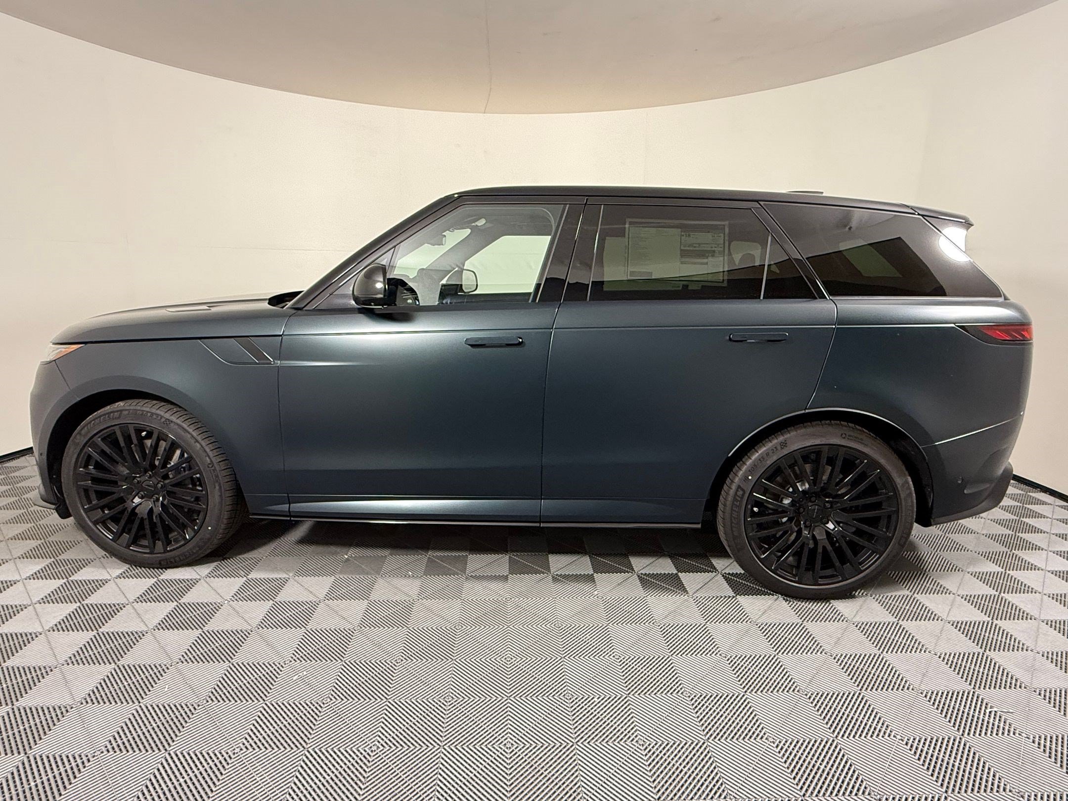 2026 Land Rover Range Rover Sport Range Rover Sport SV SUV