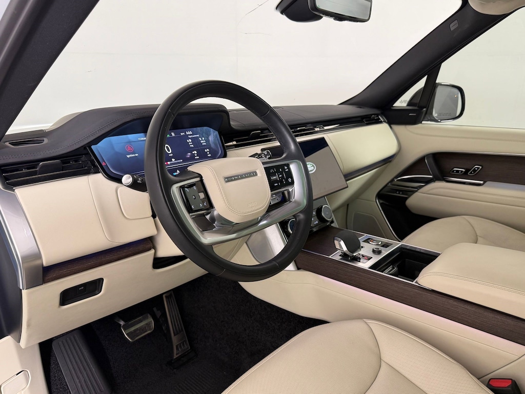 Used 2023 Land Rover Range Rover SE SUV