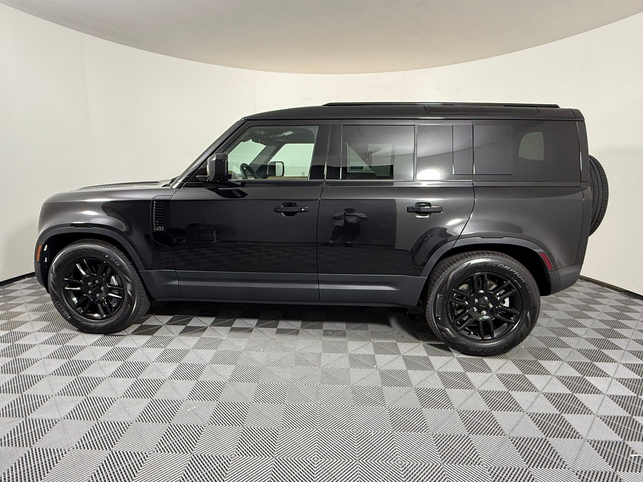 2026 Land Rover Defender 110 S SUV