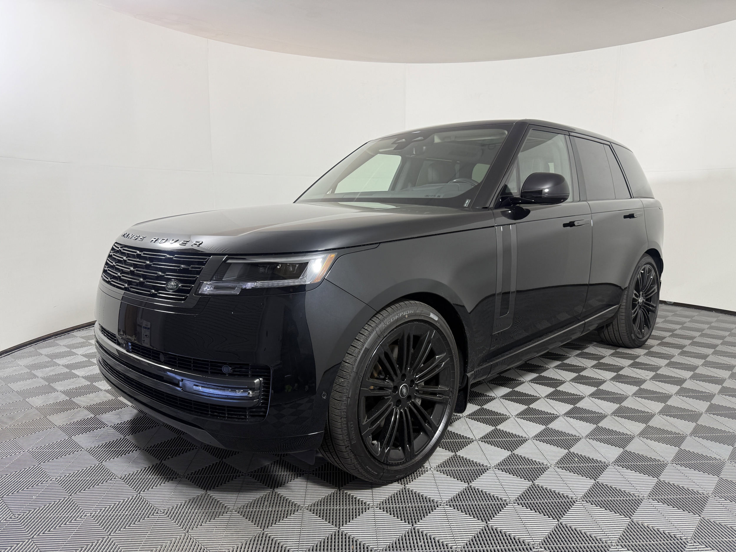 2025 Land Rover Range Rover