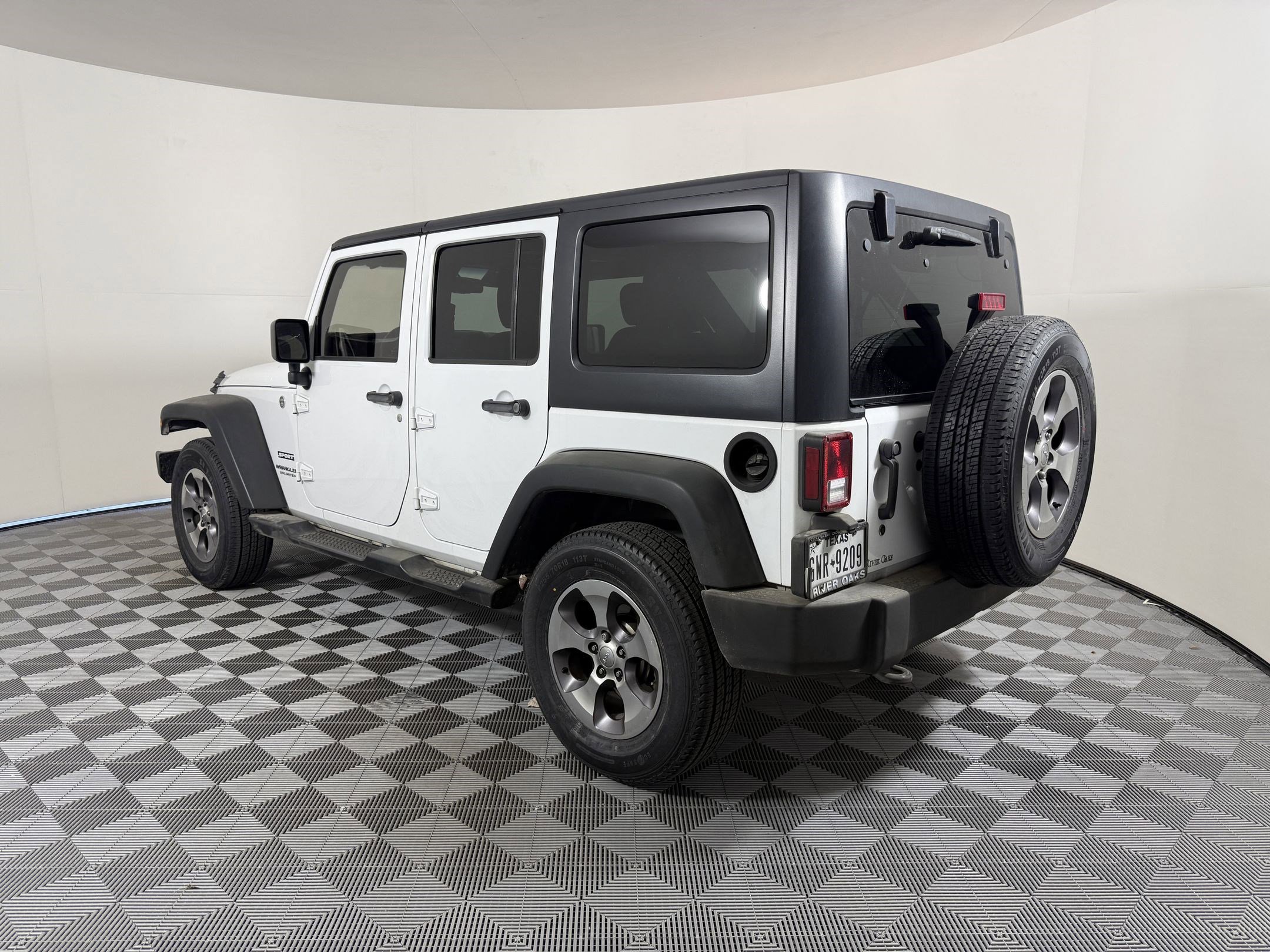 2015 Jeep Wrangler Unlimited Sport