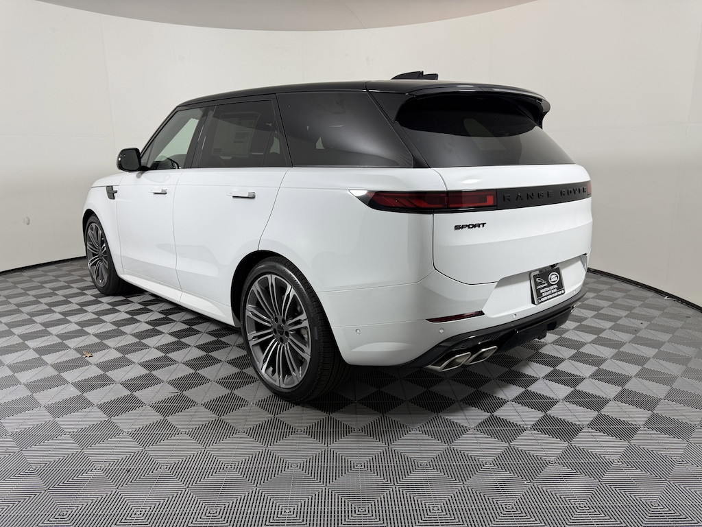 New 2026 Land Rover Range Rover Sport Dynamic SE SUV