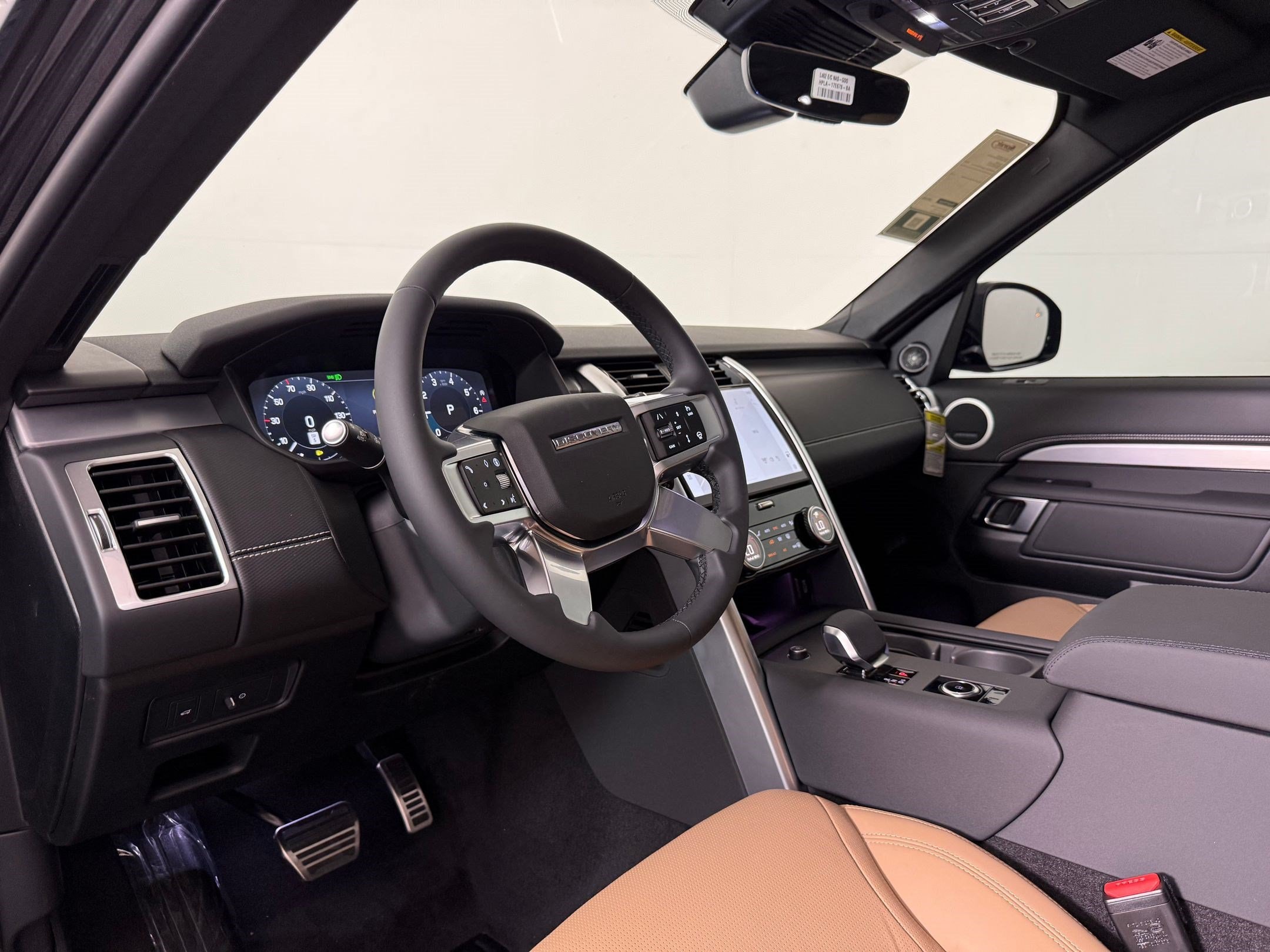 Discovery Gemini Edition SUV