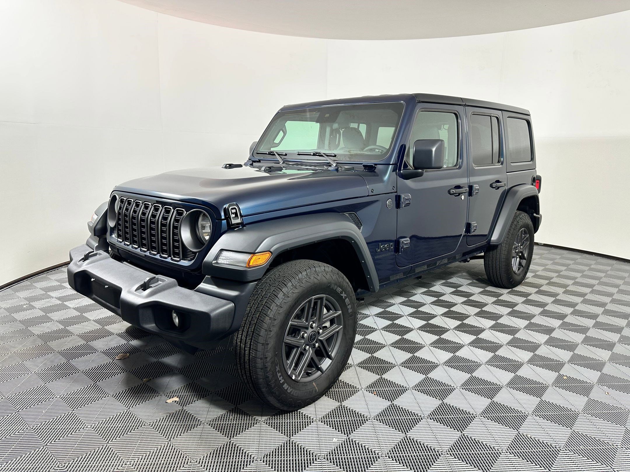 2025 Jeep Wrangler 4-Door Sport S