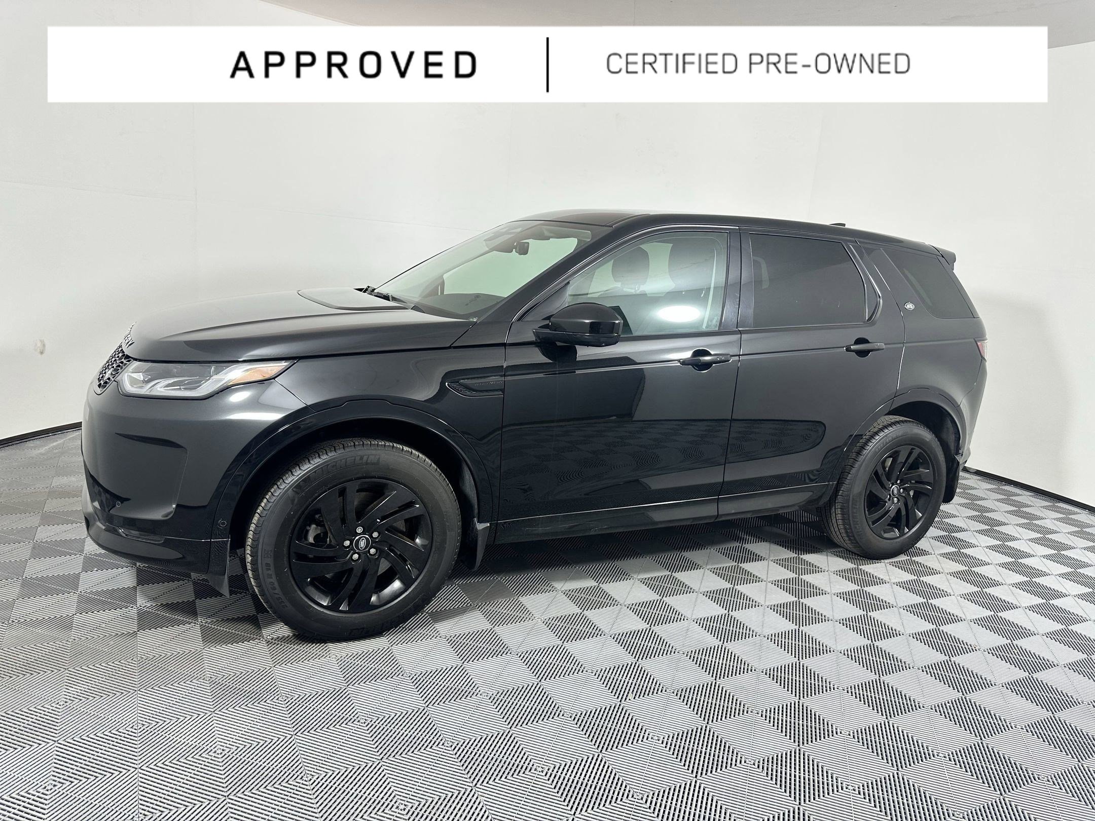 2025 Land Rover Discovery Sport S