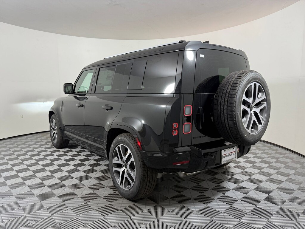 New 2026 Land Rover Defender 110 X-Dynamic SE SUV